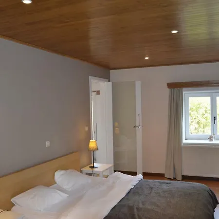 Au Bord De L'ile ロシュフォール